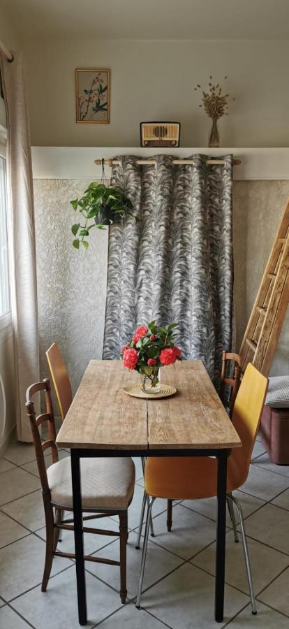 Chez Beroy Appartement Morlaas Buitenkant foto